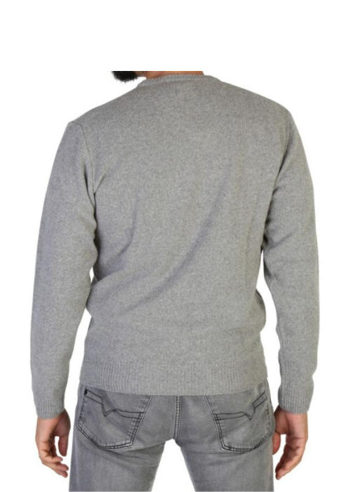 Men's V-Neck Sweater in Regenerated Cashmere Fineness 7