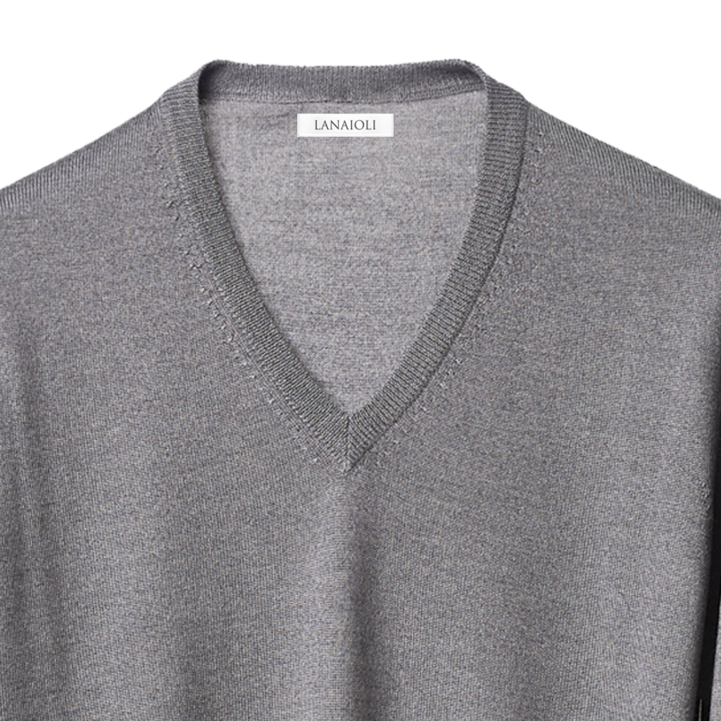 Pull homme en mélange cachemire, soie et laine mérinos extrafine col en V