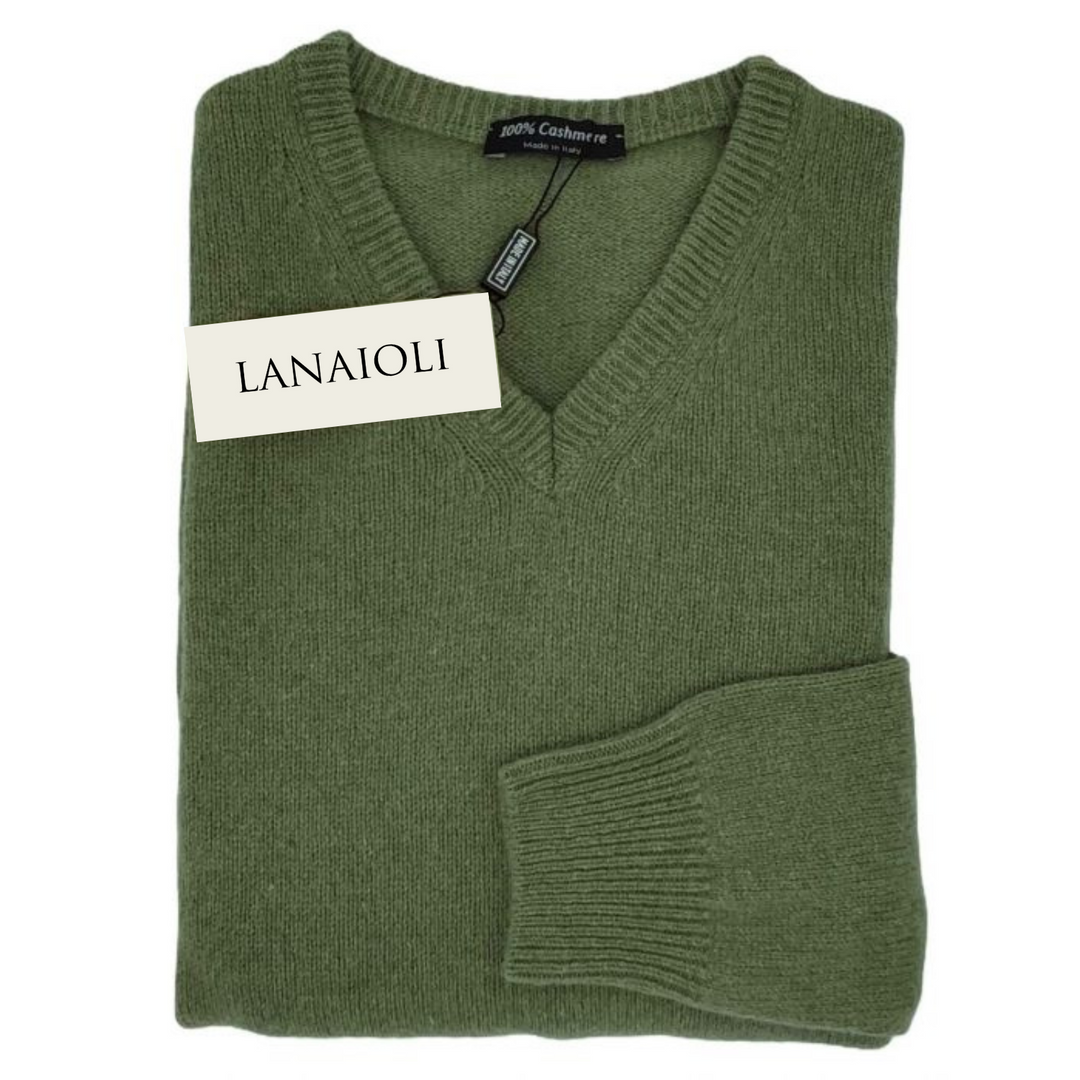 Maglione cashmere rigenerato tra lusso e sostenibilità
