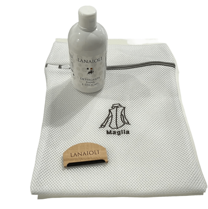 Guida Completa al Lavaggio dei Capi in Lana: Come Evitare l’Infeltrimento - Lanaioli Maglieria Filiera Corta Sostenibile & Filati Naturali