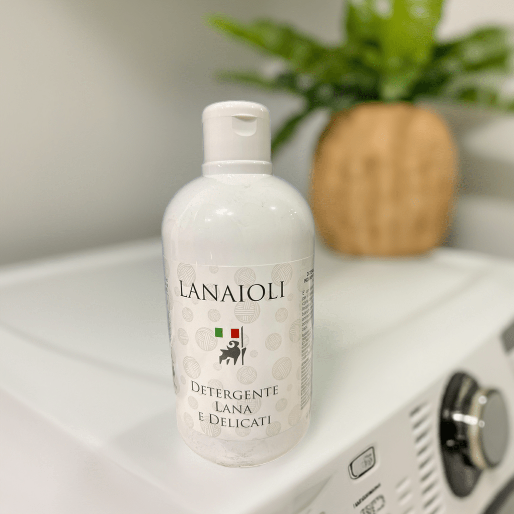 Detergente Lana e Delicati - Lanaioli Maglieria Filiera Corta Sostenibile & Filati Naturali