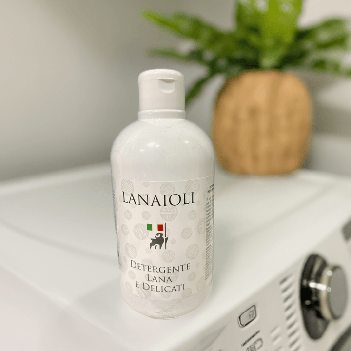 Detergente Lana e Delicati - Lanaioli Maglieria Filiera Corta Sostenibile & Filati Naturali