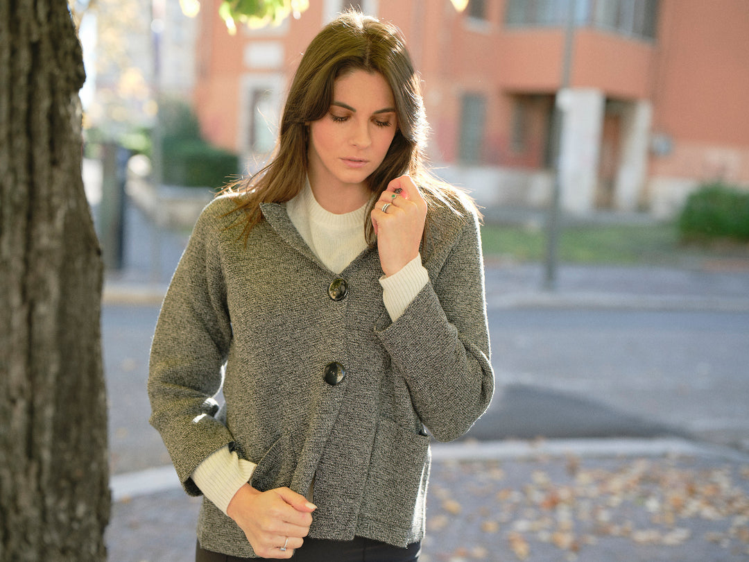 Giacca donna con bottoni lana merino extrafine