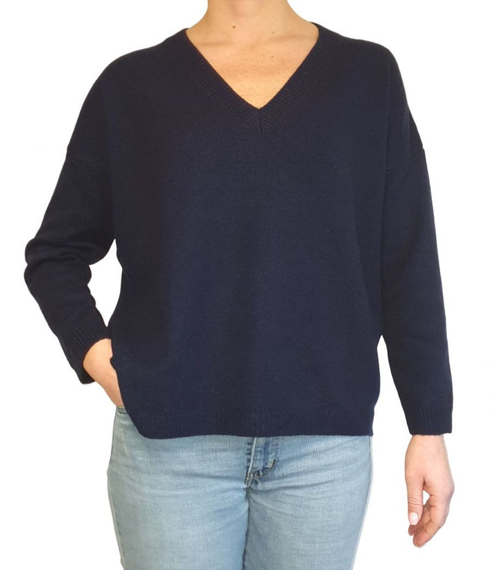 Women's Oversized V-Neck Regenerated Cashmere Sweater