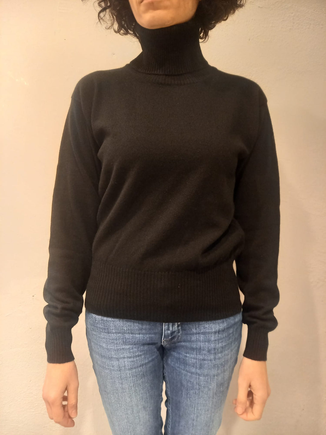 Pure cashmere turtleneck sweater for women